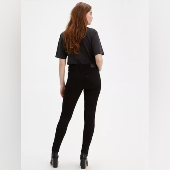Levi's 711 Skinny Women's Jeans, size 27 - Picture 3 of 12